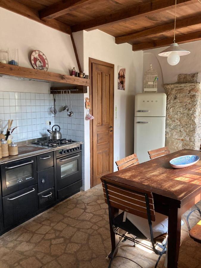Casa Olivia Lacrema Finale Ligure Exteriör bild